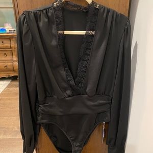 Cupshe Bodysuit Black Size Large NWT